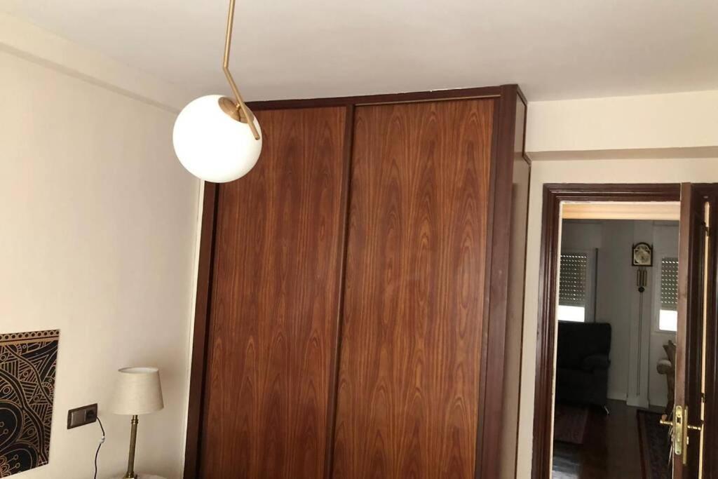 Piso En El Centro De Oviedo公寓 外观 照片